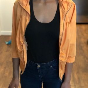 A’gaci orange short sleeved jacket